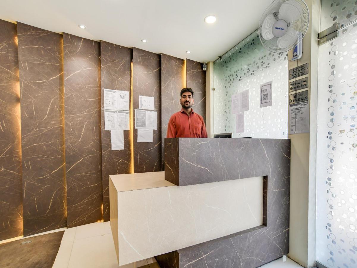 Oyo Collection O 78295 Da 2 Day Indore Exterior foto