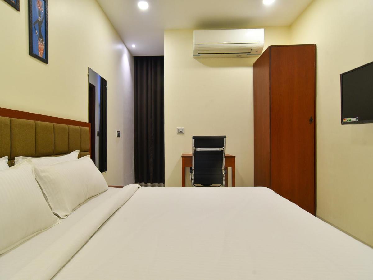 Oyo Collection O 78295 Da 2 Day Indore Exterior foto